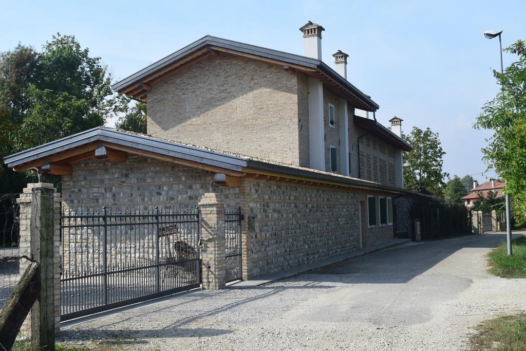 Da Gastone Villa Rivignano Exterior photo